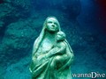 scuba diving photo