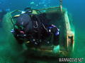 scuba diving photo